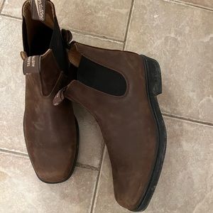 Blundstones